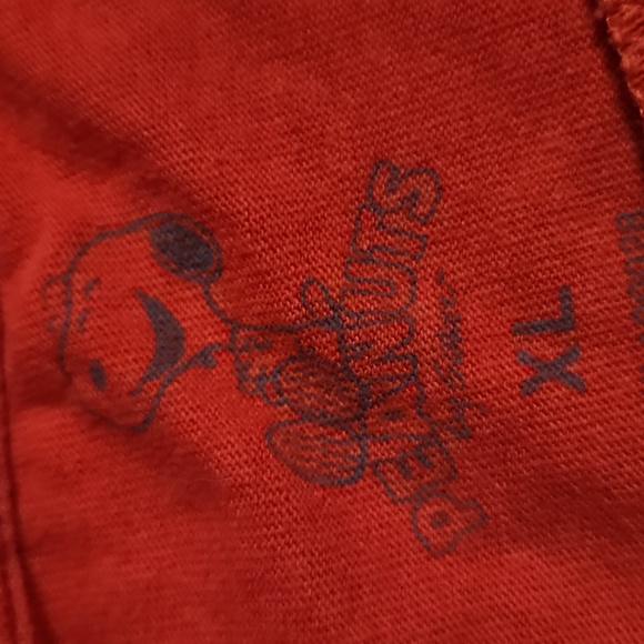 2010 Peanuts Snoopy T-shirt Chicks Dig Me Red Size XL - Picture 3 of 6